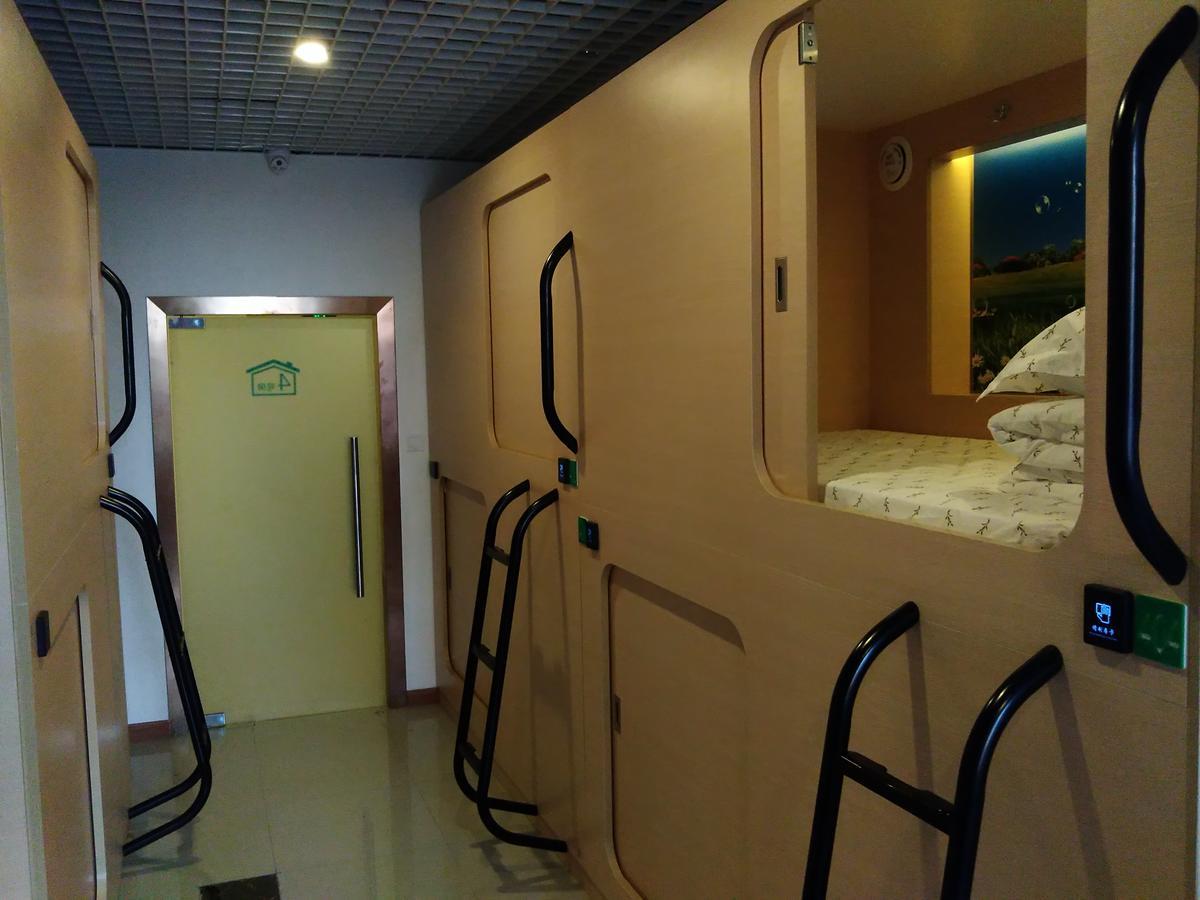 The Olive Tree Capsule Hostel เซินเจิ้น ภายนอก รูปภาพ