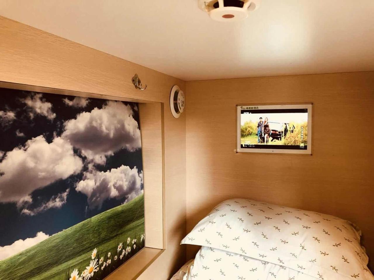 The Olive Tree Capsule Hostel เซินเจิ้น ภายนอก รูปภาพ