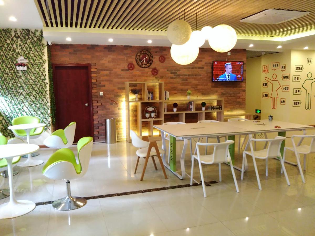 The Olive Tree Capsule Hostel เซินเจิ้น ภายนอก รูปภาพ